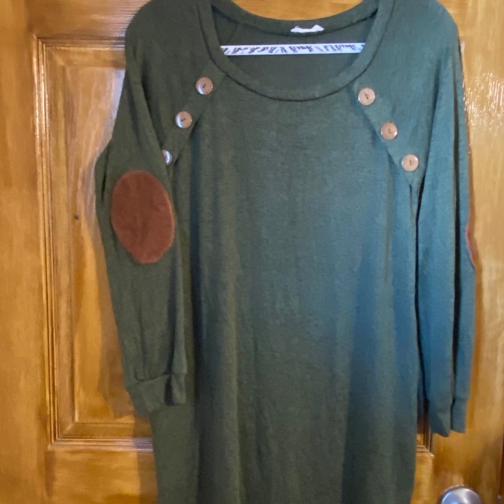 Boutique sweater